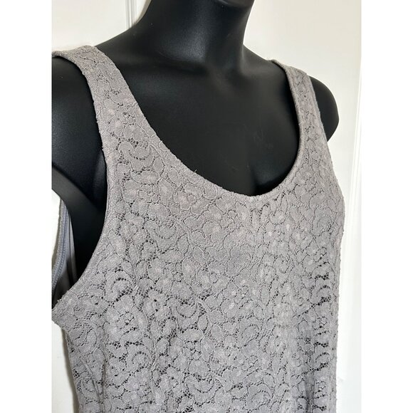 Lane Bryant Womens Lace Gray Sleeveless Tank Top With Scoop Neckline size 14-16 - Picture 2 of 7